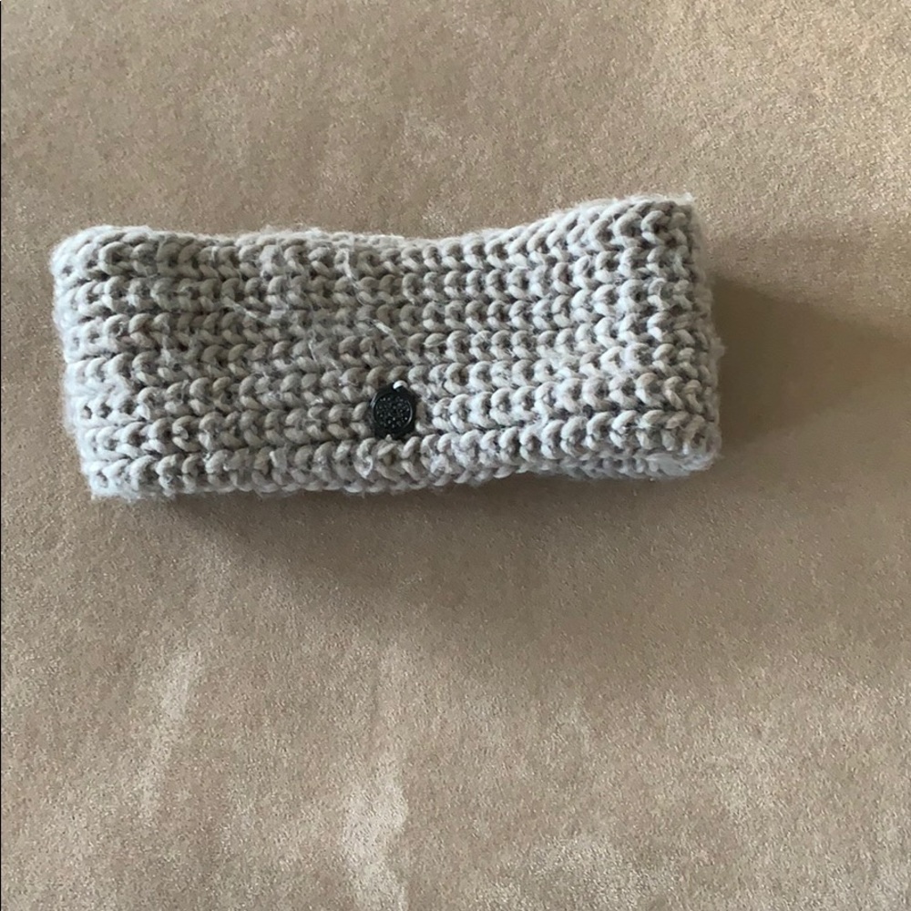Vince Camuto Head Warmer- Gray